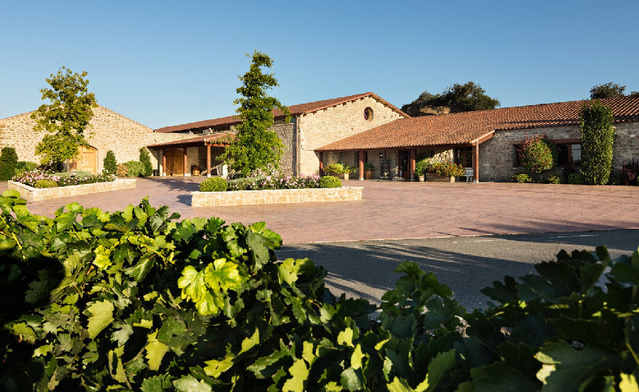 Entrada a la bodega